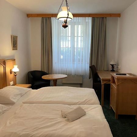 Hotel Ennius Klatovy Dış mekan fotoğraf